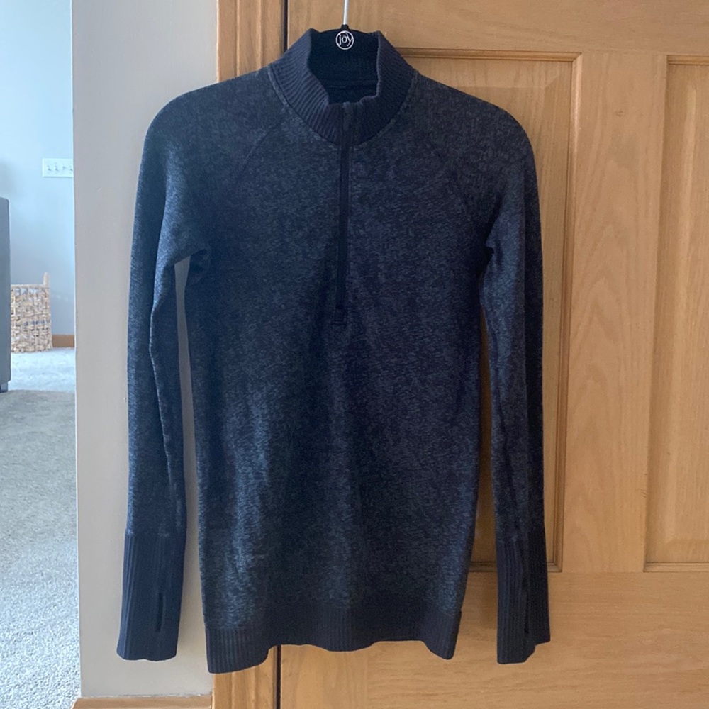 Lululemon black and gray half zip. Size 4